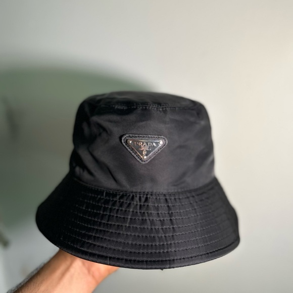 BlackPrada bucket hat - Picture 4 of 4